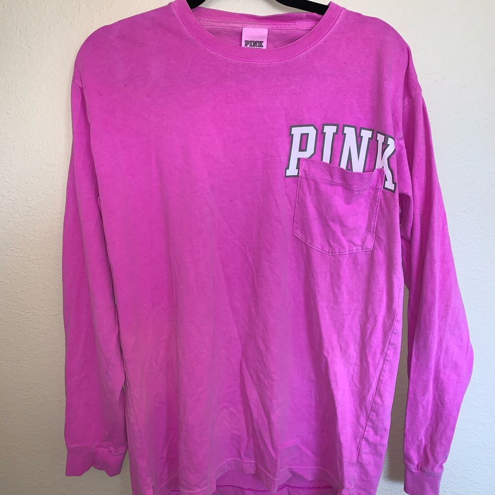VS PINK long sleeve campus T-shirt